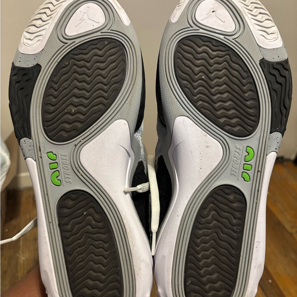Jordan White and Gray Sneakers with Green Accents - Picture 2 of 4